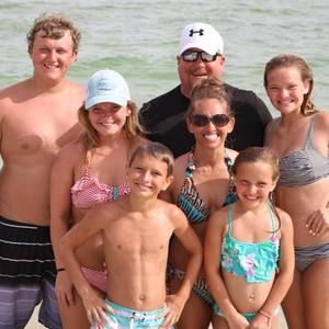 Meet your Posher, Christy